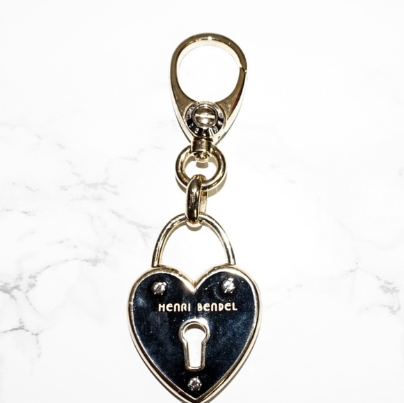 HENRI BENDEL HEART/CHARM - Picture 2 of 2